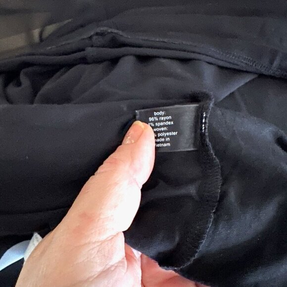 Lane Bryant Womens Top Size 18 20 Short Sleeve Black Ruffle Accent Never Worn - Picture 3 of 4